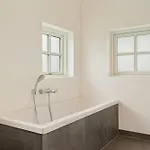 Сasa de vacaciones Family House With Sea View In Svinklov