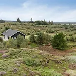 Сasa de vacaciones Family House With Sea View In Svinklov
