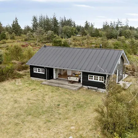 Family House With Sea View In Svinklov *