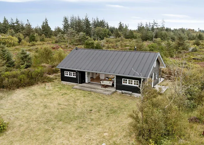 펜션 Family House With Sea View In Svinklov