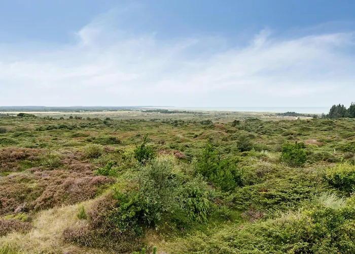 Family House With Sea View In Svinklov 펜션